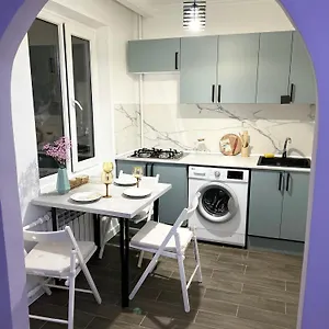 3-room Near Mega Park And Arbat Апартаменты